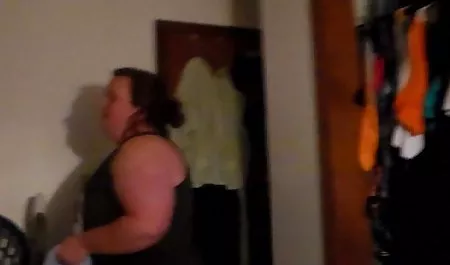 Morena amateur conjuntos cogiendo señoras maduras