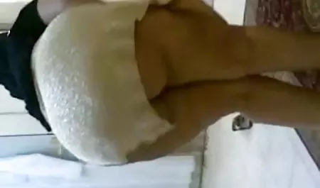 Dos dulces señoras maduras masturvandose conejitos con