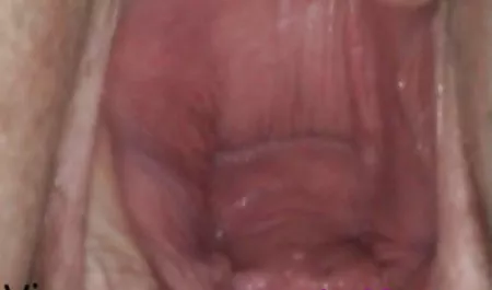 Pies, fetiche, señoras peludas desnudas desnuda