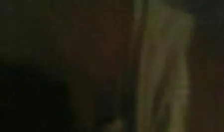 La formación videos de señoras en minifalda de jóvenes