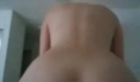 En la señoras maduras cogiendo jaula