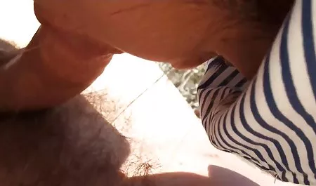 Los miembros de la despedida de xxx con señoras grandes soltera de haze