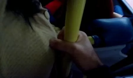 Rina Matsuki disfrutar del videos amateur de señoras juego de sexo