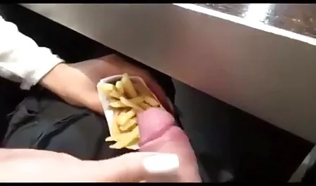 Chupar y extiende culiando a señoras las piernas.