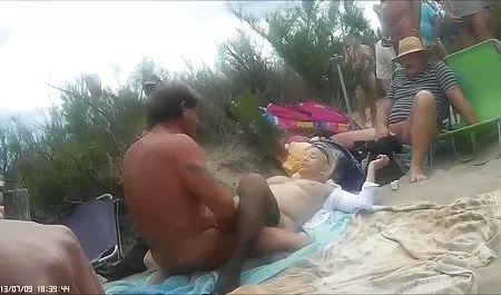 La señoras fornicando masturbación en solitario latina