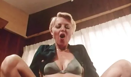 Maldita sea videos xxx señoras gratis espontánea en el coche.